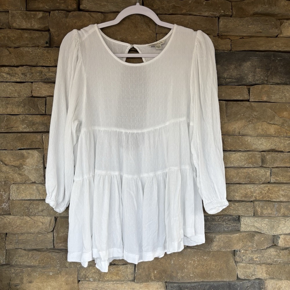 American Eagle Outfitters babydoll‎ top with open back woman's size small